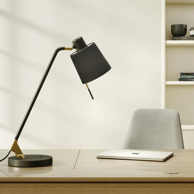 Astro Edward Desk Lamp
