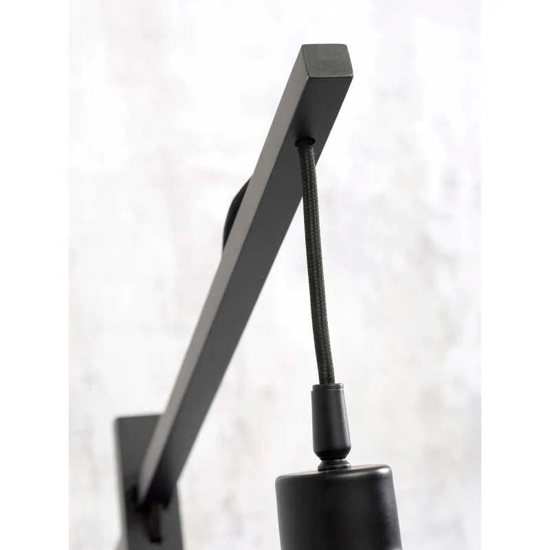 Lampe Sur Pied Noir Mat