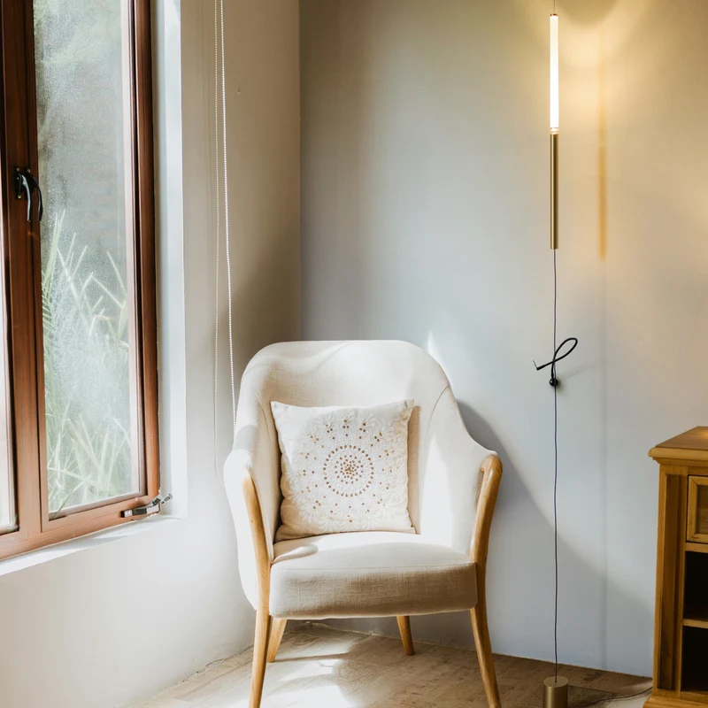 OliveLab Equilibrio Floor Lamp with Servoluce Wall Lamp