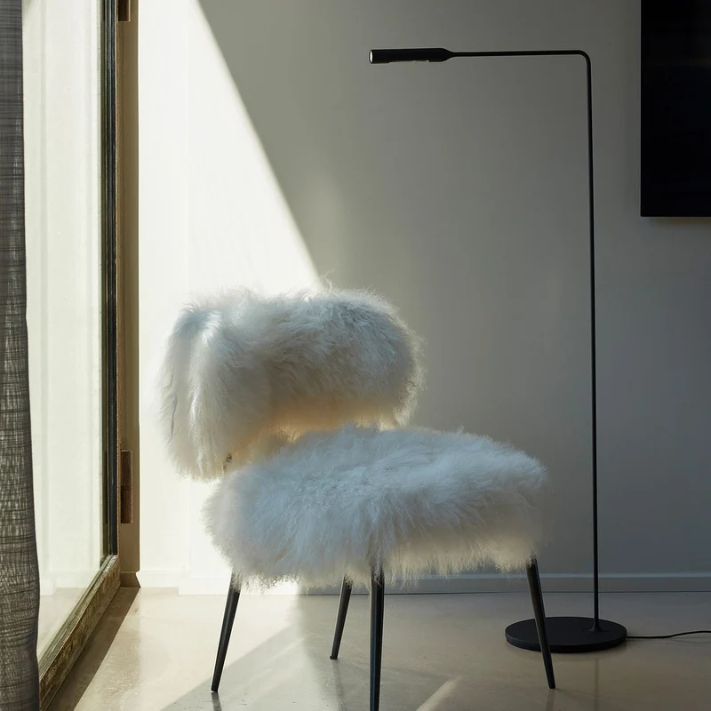 Lumina Flo Lounge Floor Lamp
