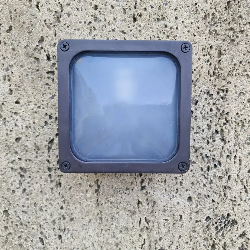 Novatrade Lighting Square 2 Wall Lamp