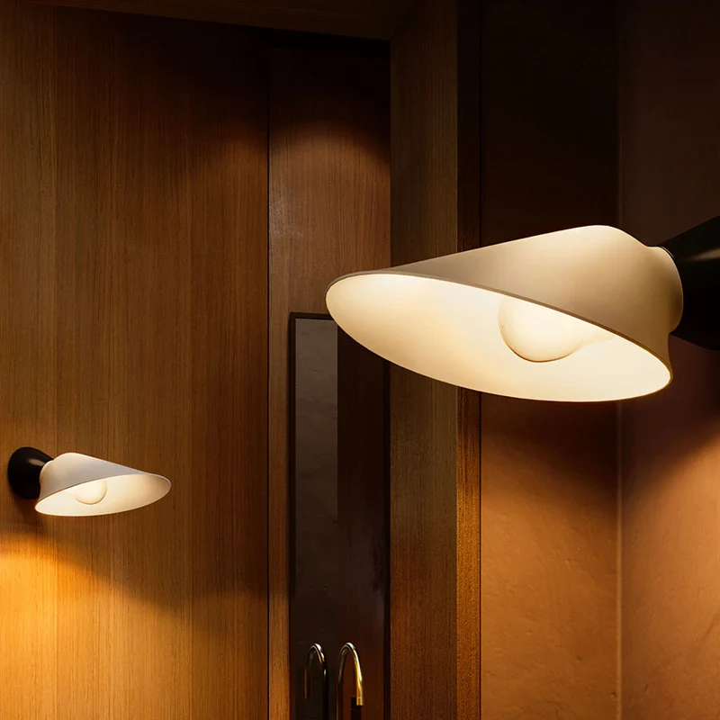 DCWéditions Plume Bathroom Wall Lamp