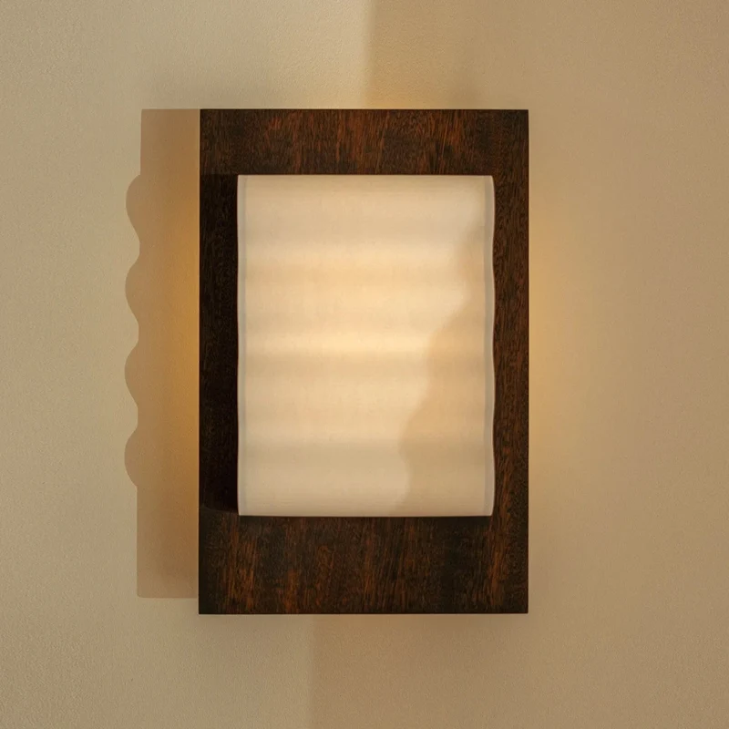 Violaine d'Harcourt Frame Wall Lamp