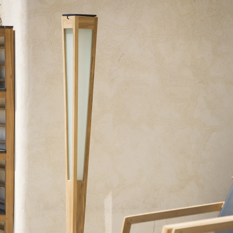 Les Jardins Tecka Solar Garden Torch with Spike