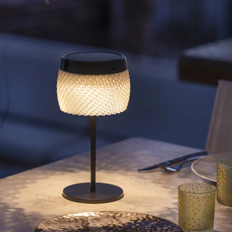 Les Jardins Lolie Solar Table Lamp