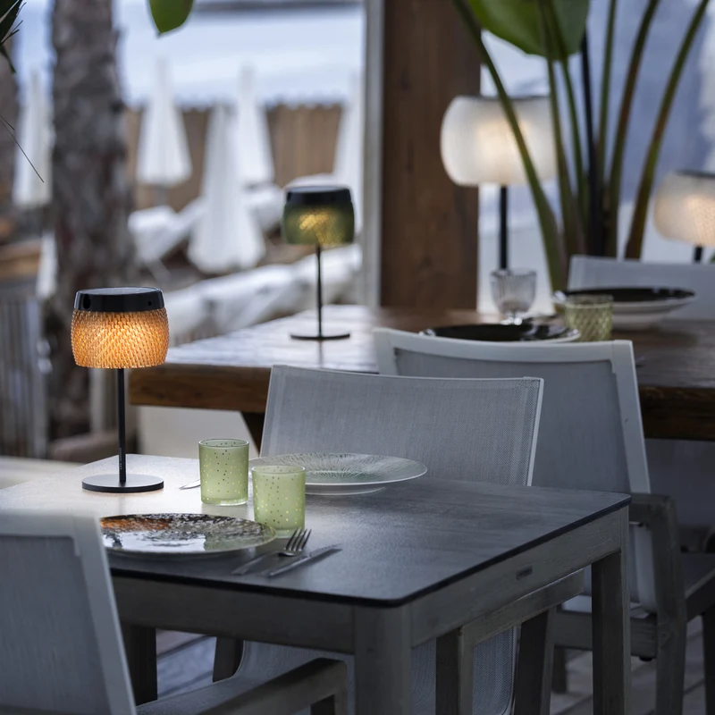 Les Jardins Lolie Solar Table Lamp