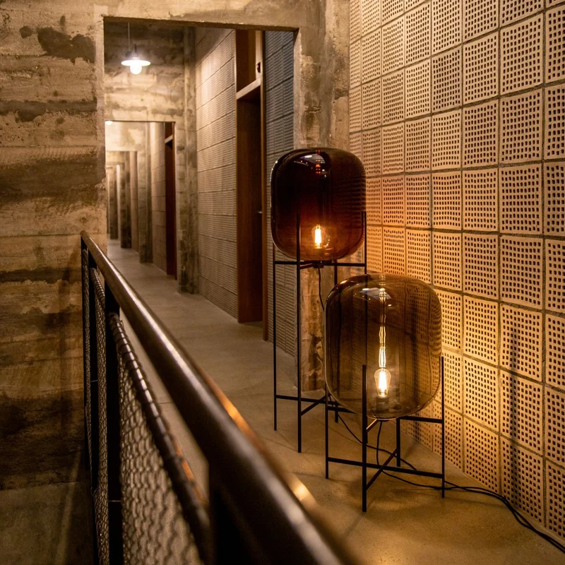 Pulpo Oda Floor Lamp