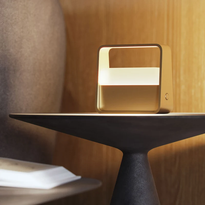 Beneito Faure Bag Portable Lamp