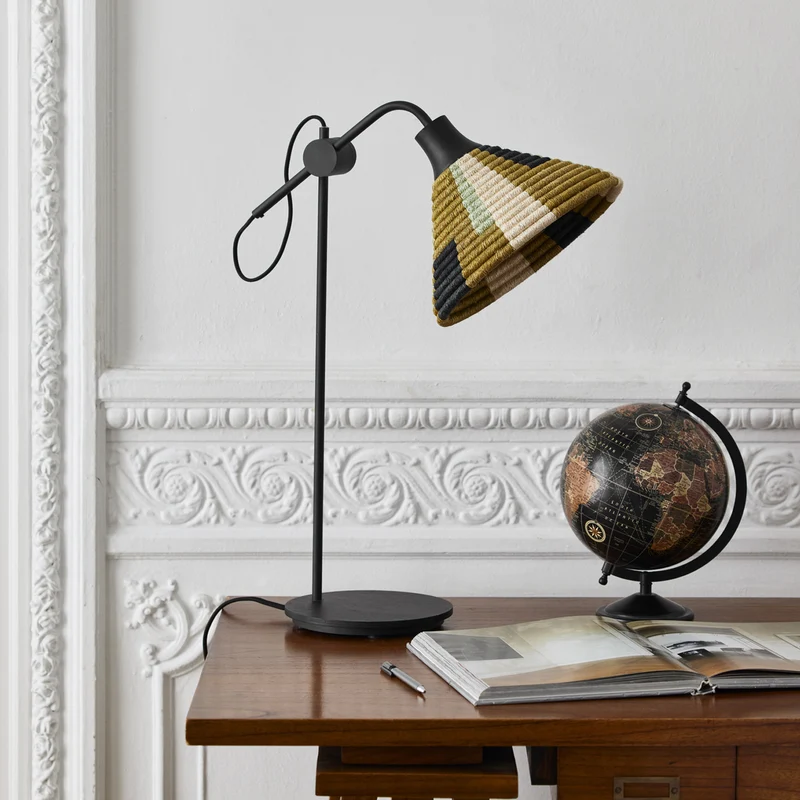 Forestier Parrot Table Lamp