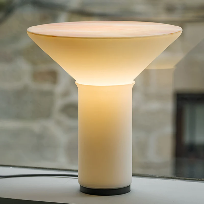 A-emotional light Era Table Lamp