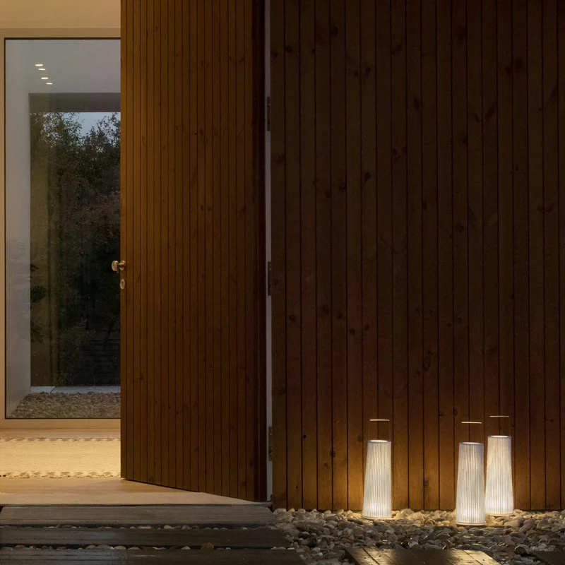 A-emotional light Hipatia Portable Lamp