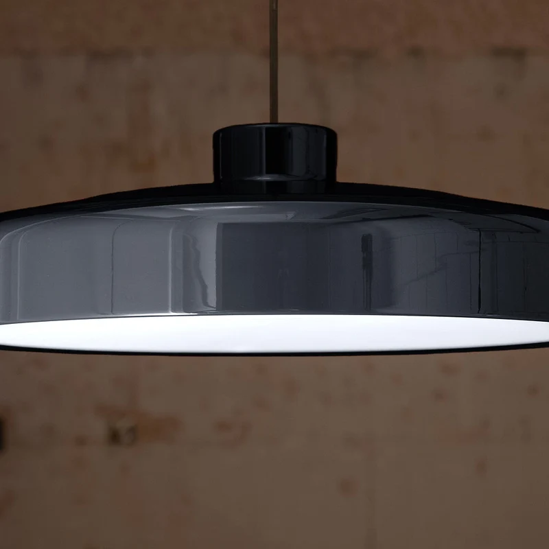 NINE Lacquer Pendant Lamp