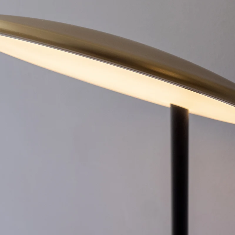NINE Disc Table Lamp
