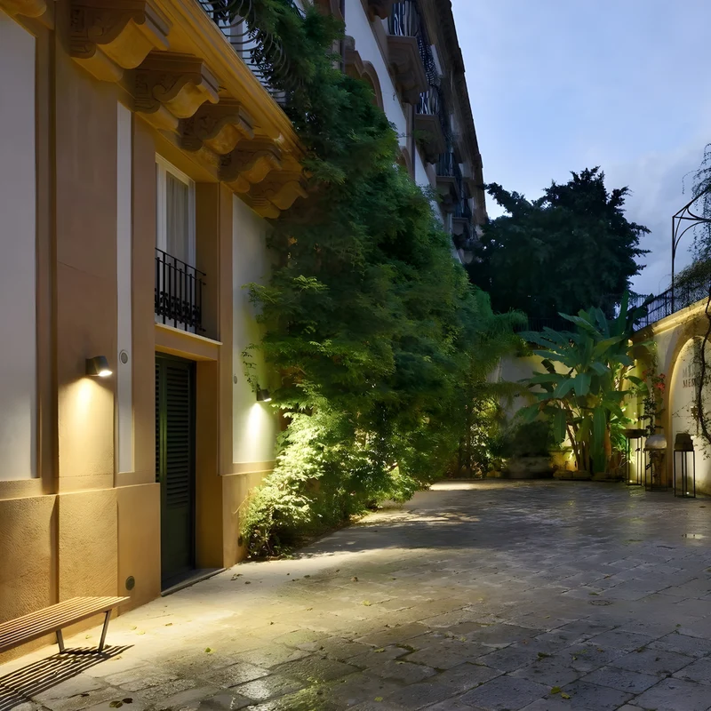 Artemide Oblique Outdoor Wall Lamp