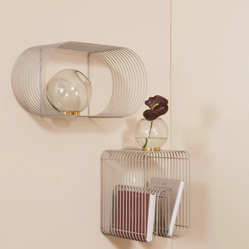 AYTM Globe Vase