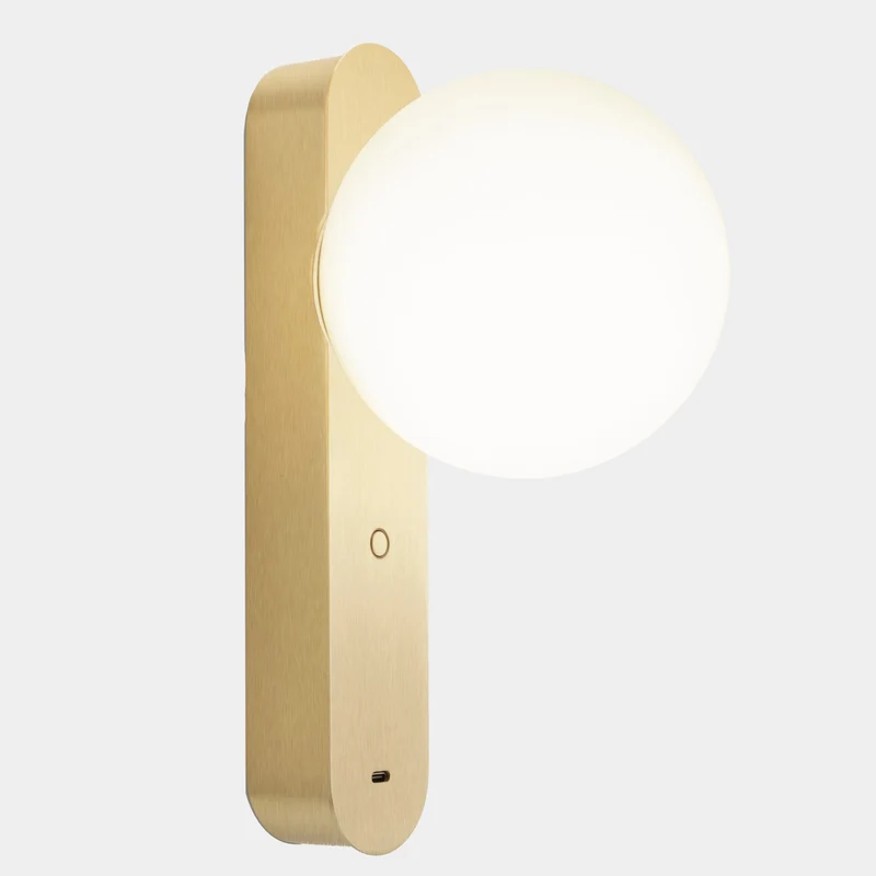 LedsC4 Perlina Wall Lamp