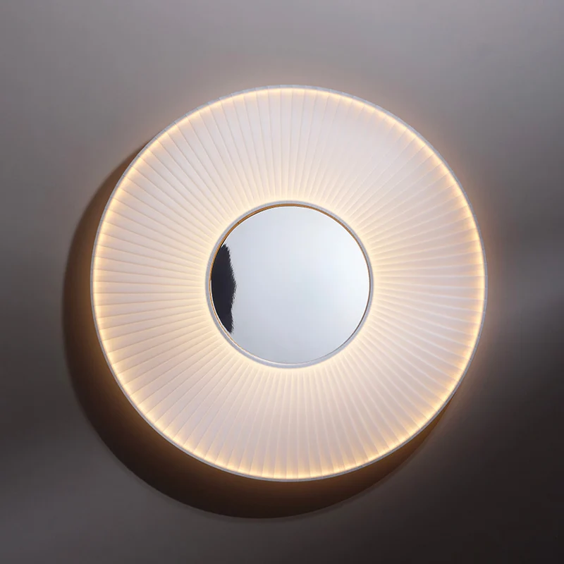 10 HEURES 10 Iris Mirror Wall Lamp