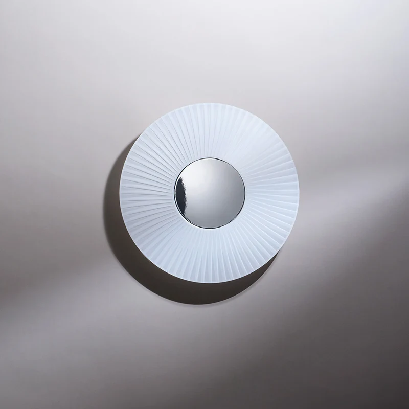 10 HEURES 10 Iris Mirror Wall Lamp