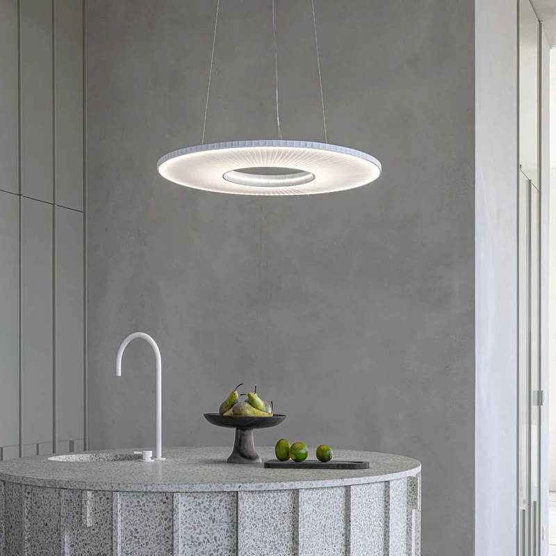 10 HEURES 10 Iris Horizontal Pendant Lamp