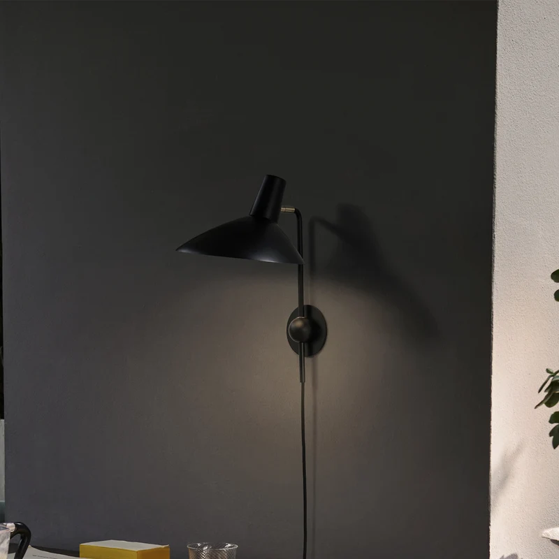 &Tradition Tripod HM12 Wall Lamp