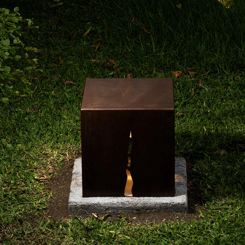 Artemide Granito LED Outdoor Floor Lamp