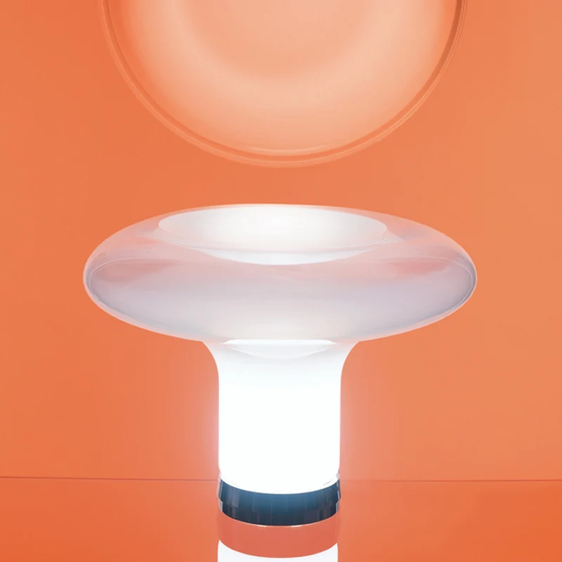 Artemide Lesbo Table Lamp