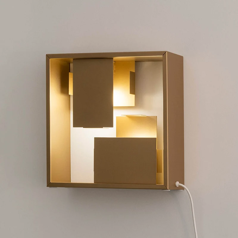 Artemide Fato Table / Wall Lamp