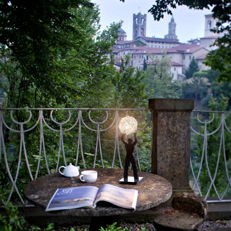 Catellani & Smith Fil de Fer Uomo della Luce S Table Lamp