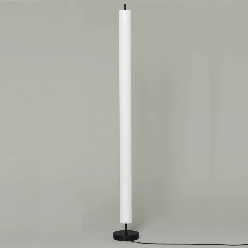 Santa & Cole Lamina 165 Floor Lamp