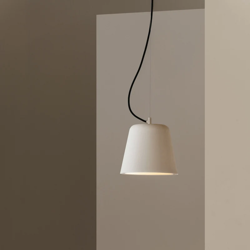 Santa & Cole Vaso Pendant Lamp