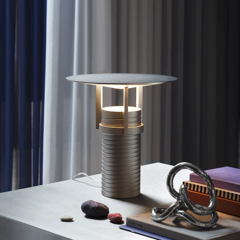 Muuto Set Table Lamp