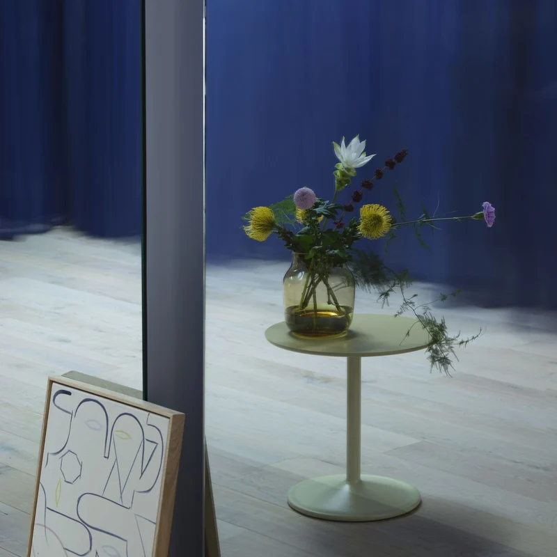 Muuto Silent Vase
