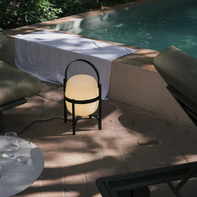 Santa & Cole Cesta Exterior Outdoor Table Lamp