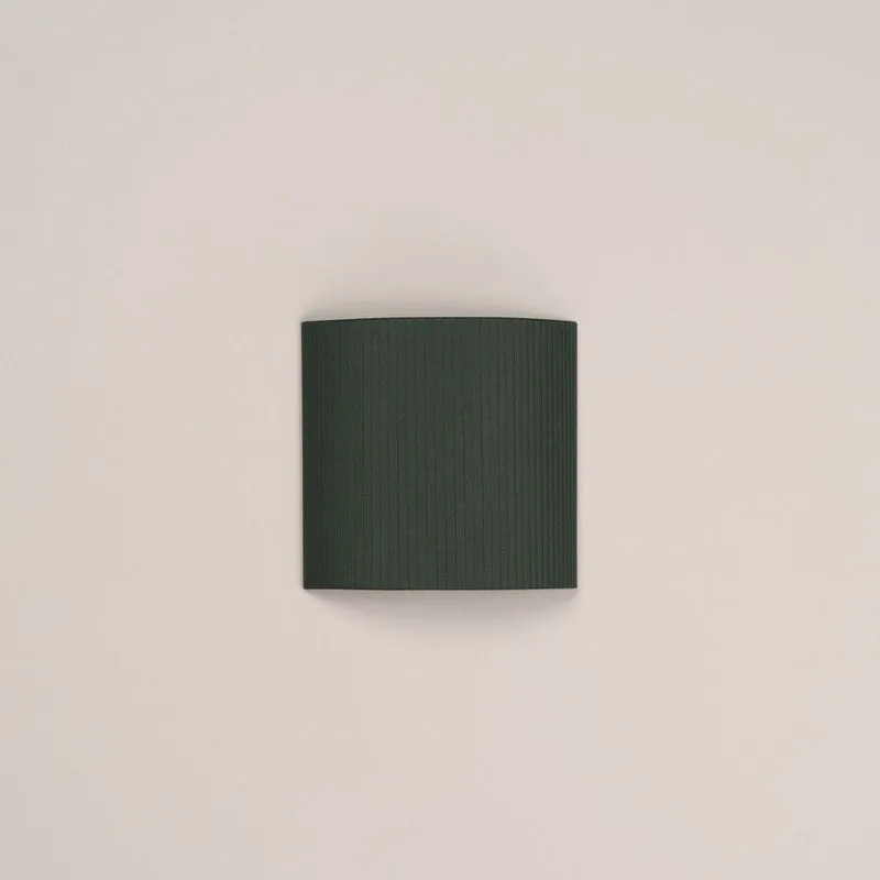 Santa & Cole Comodín Wall Lamp