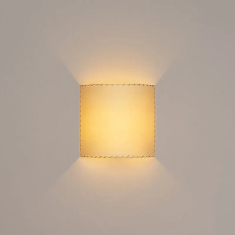 Santa & Cole Comodín Wall Lamp