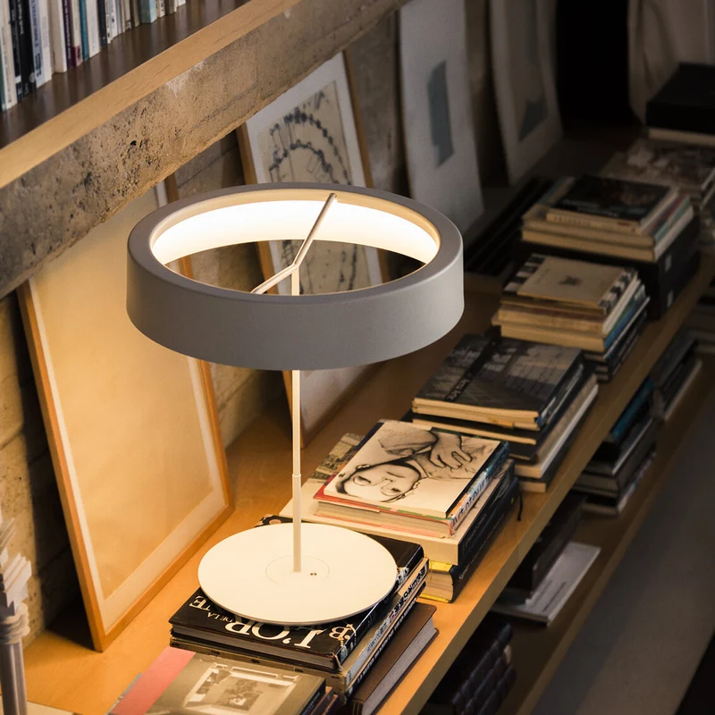 Santa & Cole Sin L Table Lamp