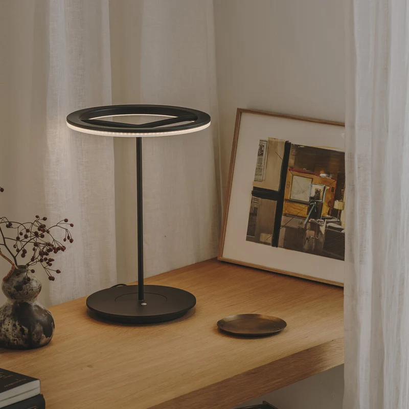Santa & Cole Sin S Table Lamp
