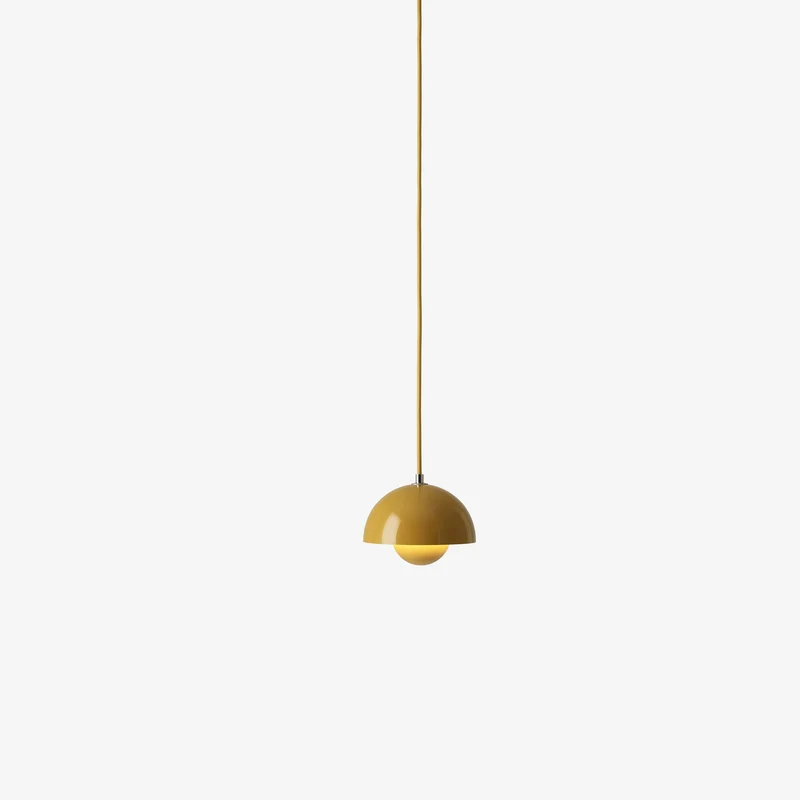 &Tradition Flowerpot VP10 Chandelier