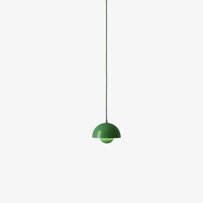 &Tradition Flowerpot VP10 Chandelier