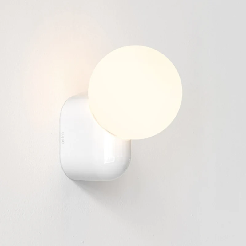 Astro Lyra Single Wall Lamp