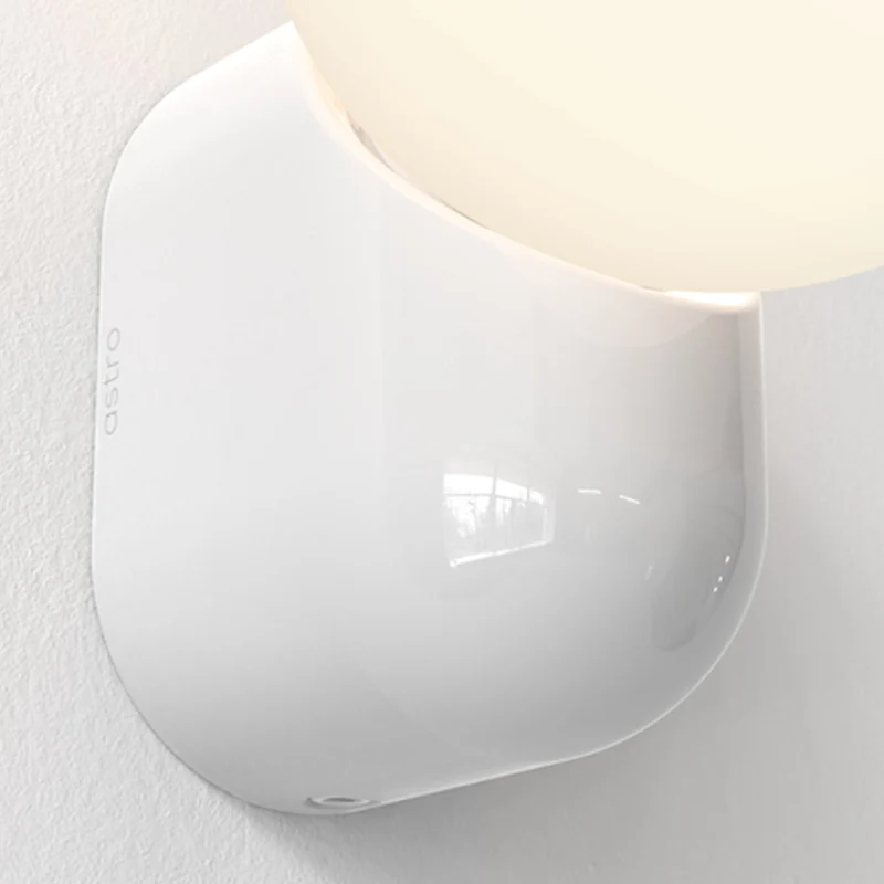 Astro Lyra Single Wall Lamp