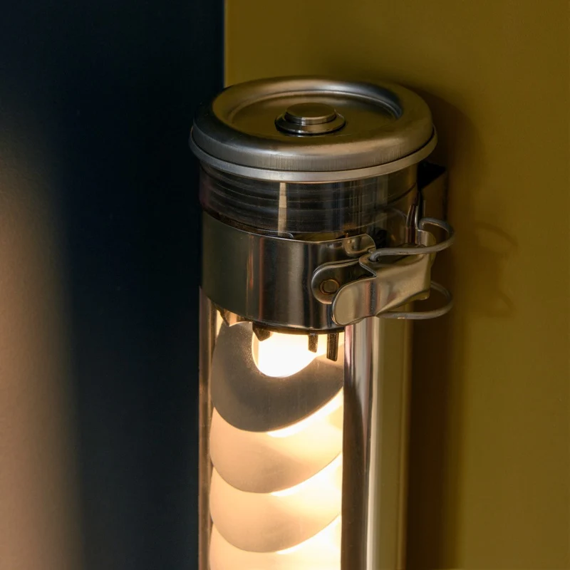 Sammode Elgar Push Plug-in Wall Lamp