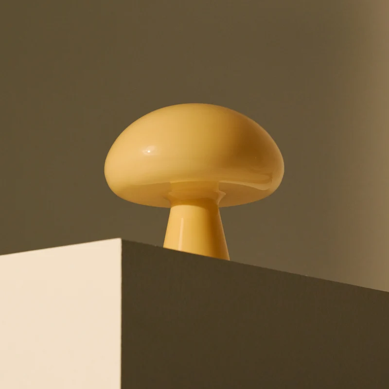 Gubi Obello Portable Table Lamp