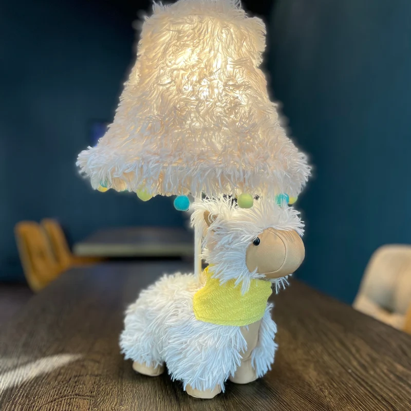 Happy Lamps Alma Table Lamp