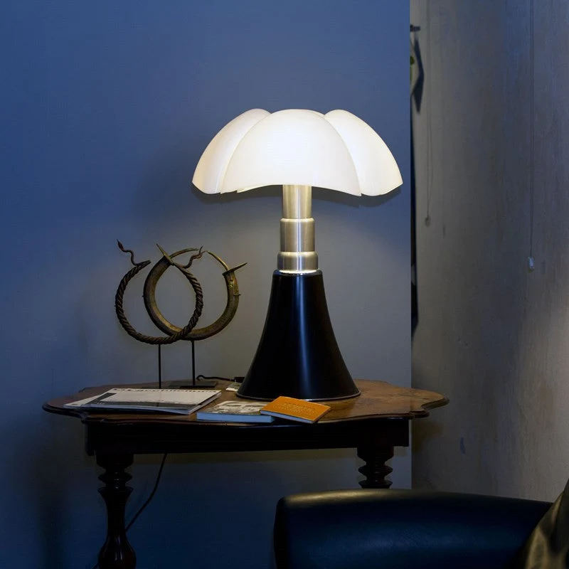 Martinelli Luce Pipistrello 620 LED Table Lamp