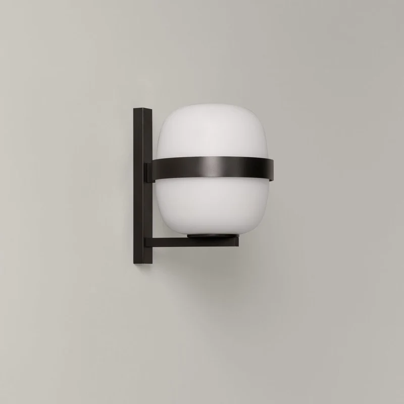 Santa & Cole Wally Cestita Wall Lamp
