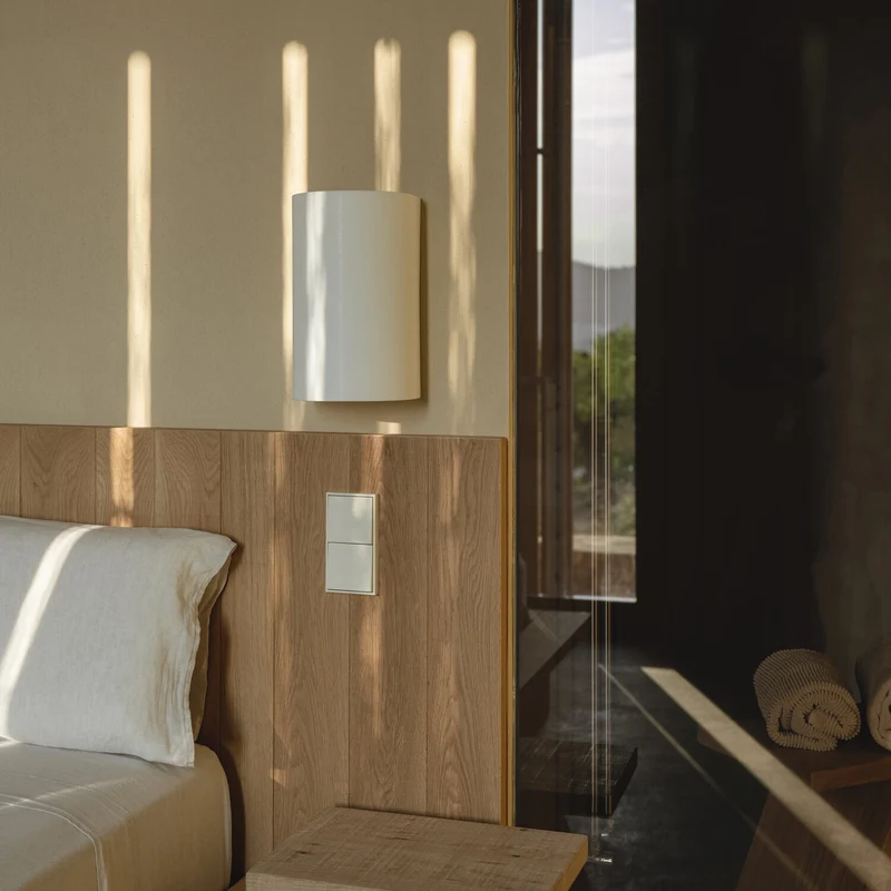 Santa & Cole Singular Wall Lamp