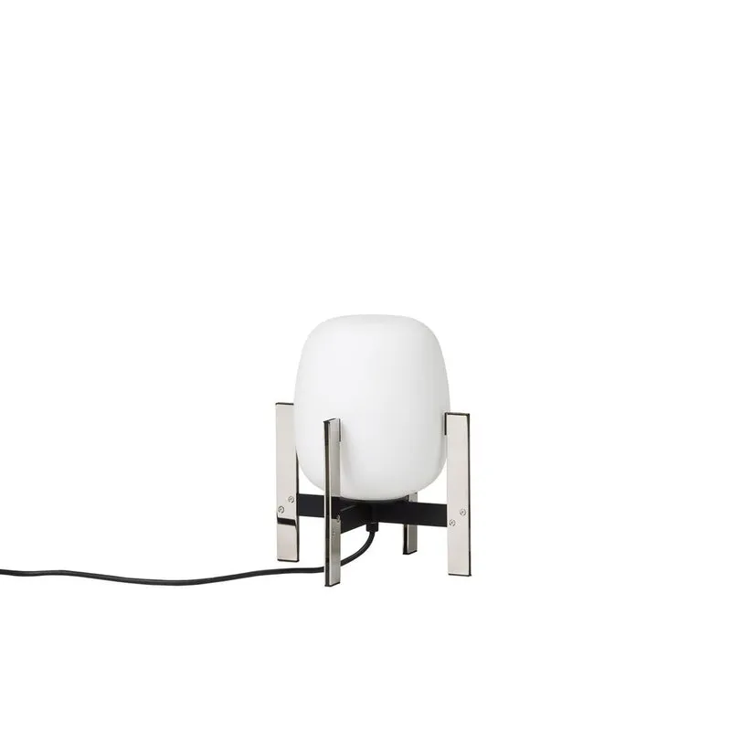 Santa & Cole Cestita Metálica Table Lamp