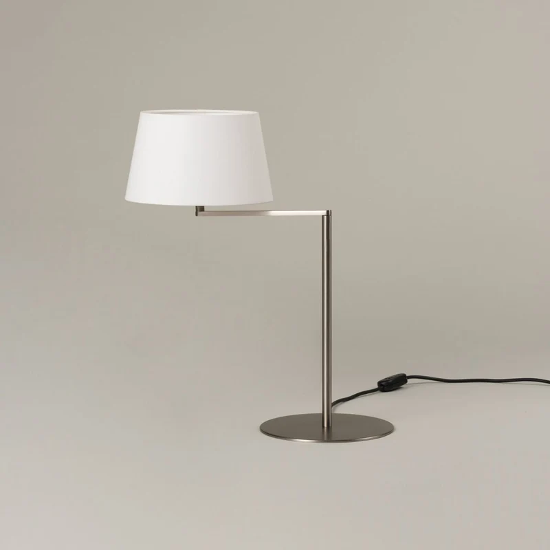 Santa & Cole Americana Table Lamp