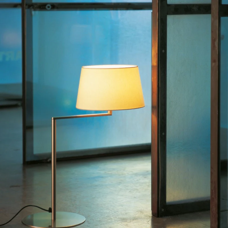 Santa & Cole Americana Table Lamp